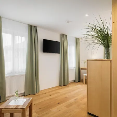 Oxa - Easy Escape - Hittisau