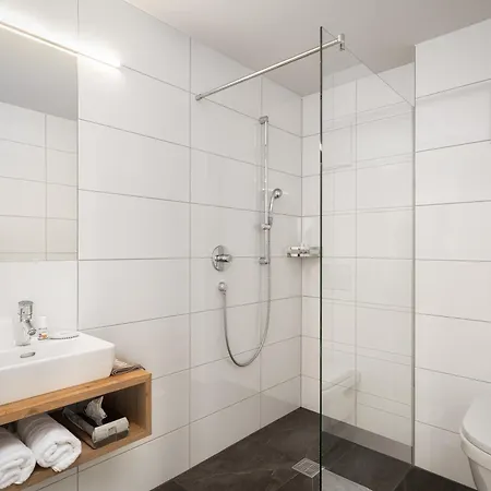 Oxa - Easy Escape Hittisau