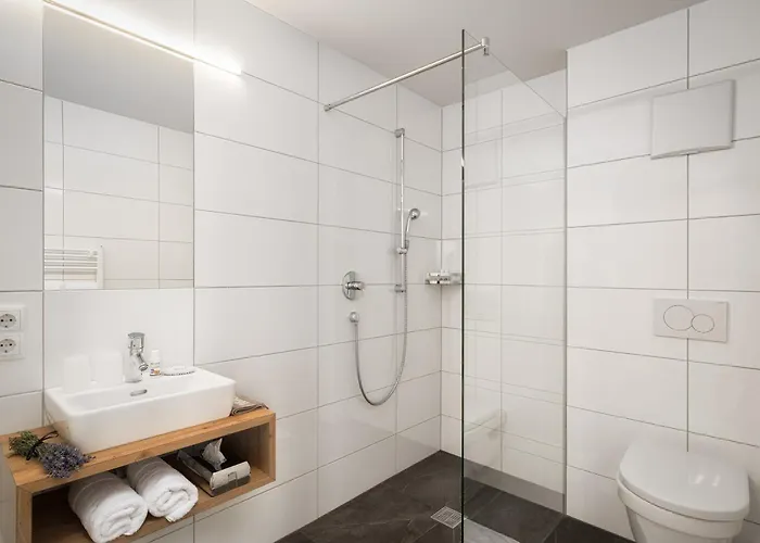 Oxa - Easy Escape - Hittisau